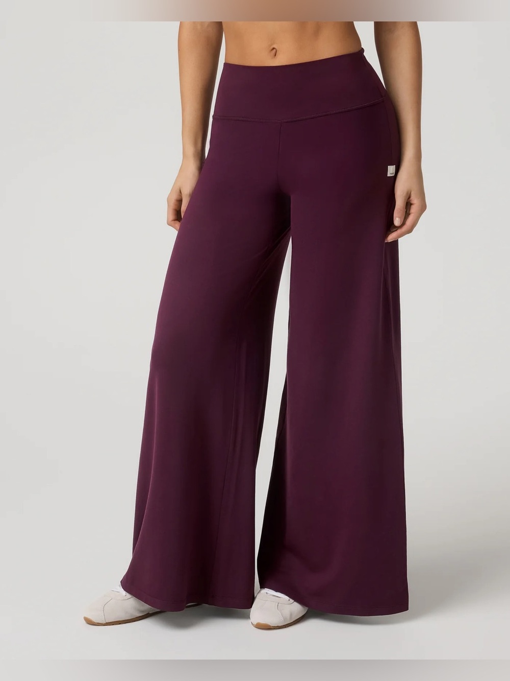 Vuori Halo Easy Wideleg Pant - Picture 2 of 6
